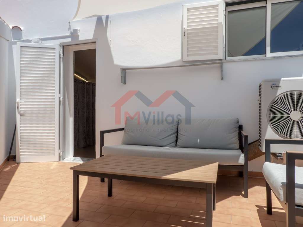 Apartamento T4 dúplex com vista mar, piscina e garagem, perto da pr...-31