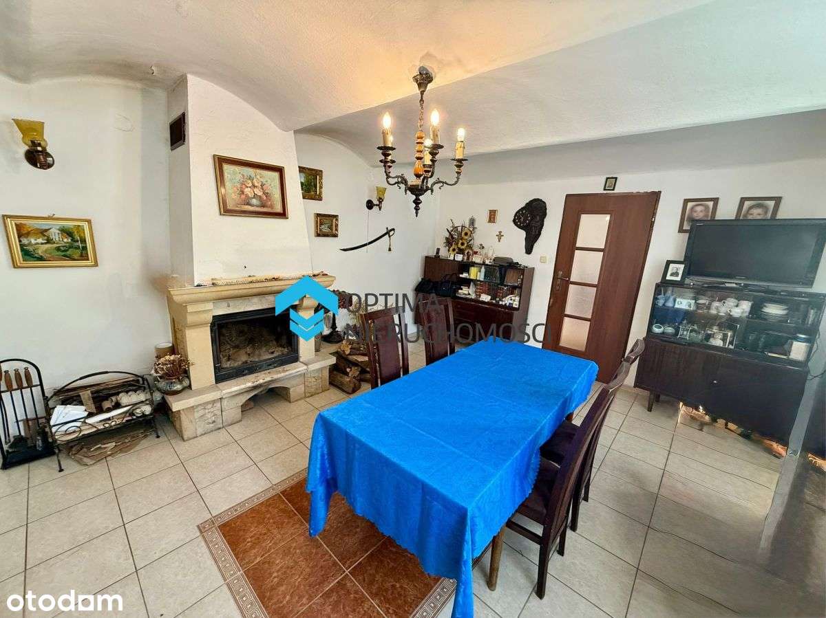 Dom z potencjałem w spokojnej dzielnicy-3