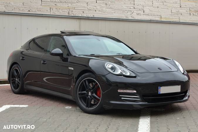 Porsche Panamera 4 PDK - 1