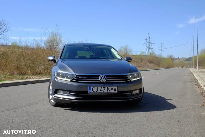 Volkswagen Passat Variant 2.0 TDI DSG 4Motion Highline - 3