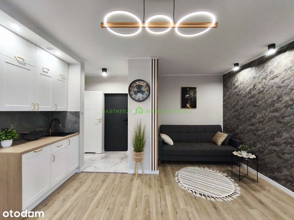 Po remoncie kawalerka z sypialnią na os. Przyjaźni - Pełny obrazek: 5/20