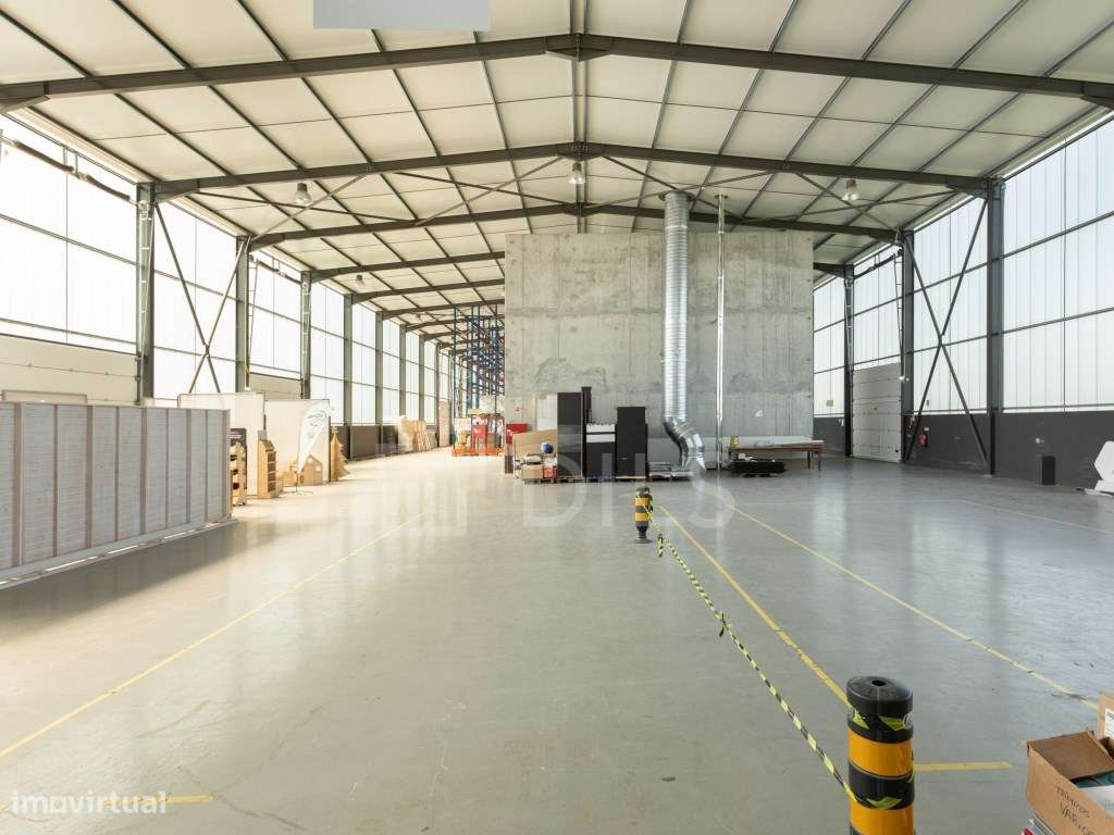 Armazém para arrendar no FactoryHub em Covais, Penacova - Grande imagem: 3/40