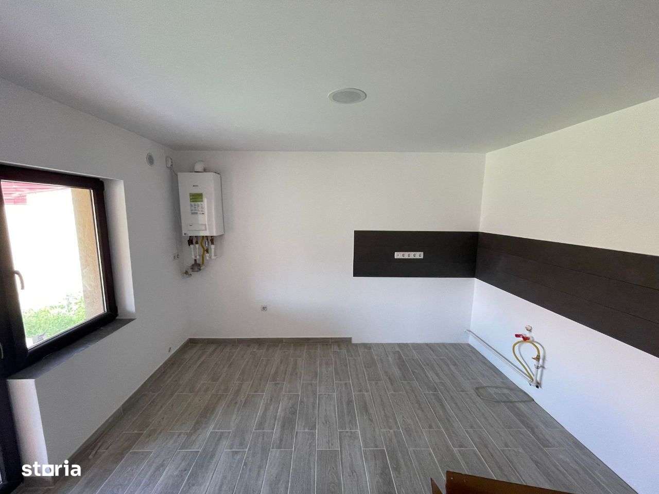 Casa noua cu 2 apartamente in Cart. Marcus / Capat Baritiu , Schimb ! - Imagine principală: 3/13