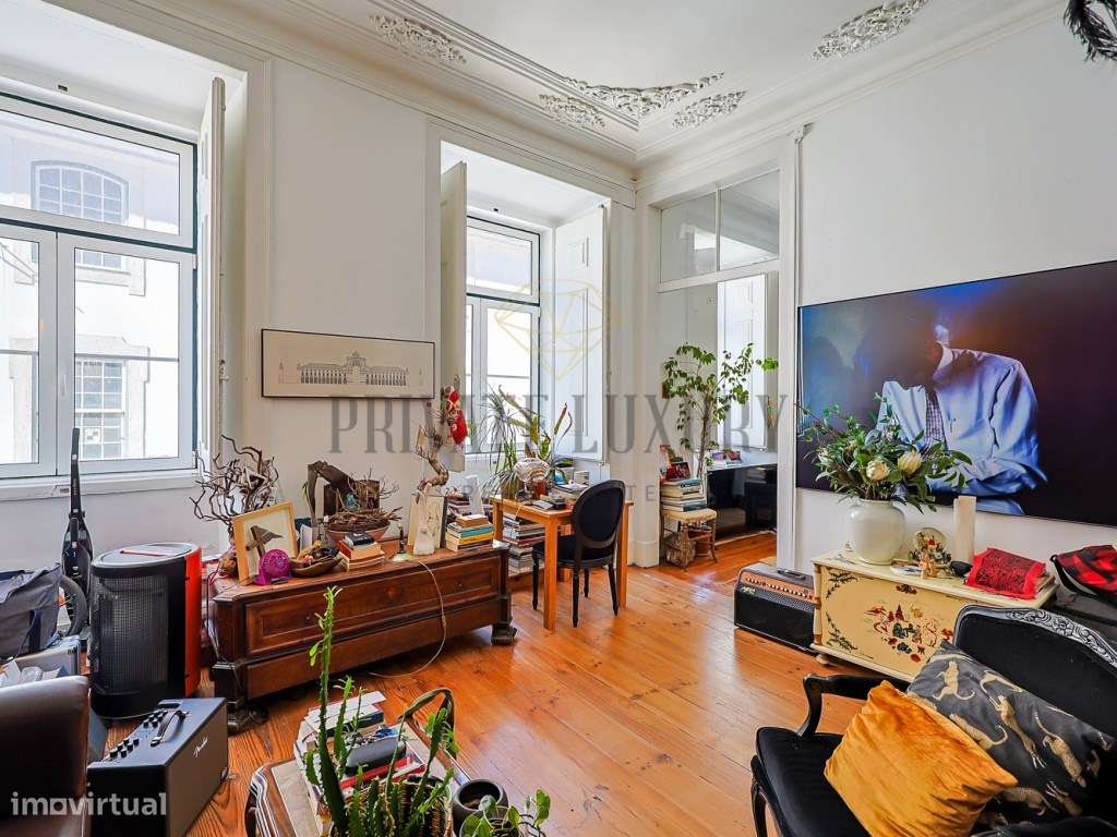 Apartamento Pombalino de Charme T5-11