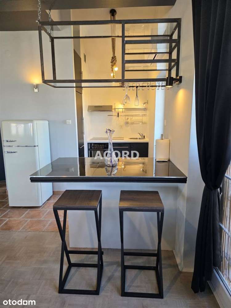 100 m2 artystyczne poddasze 1998 rok garaż komórka - Pełny obrazek: 5/20