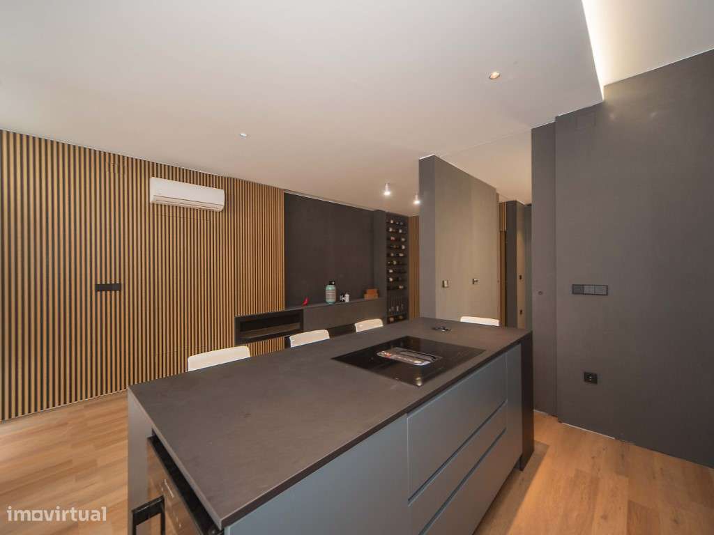 Apartamento Elegante e Contemporâneo no Centro de Algés-53