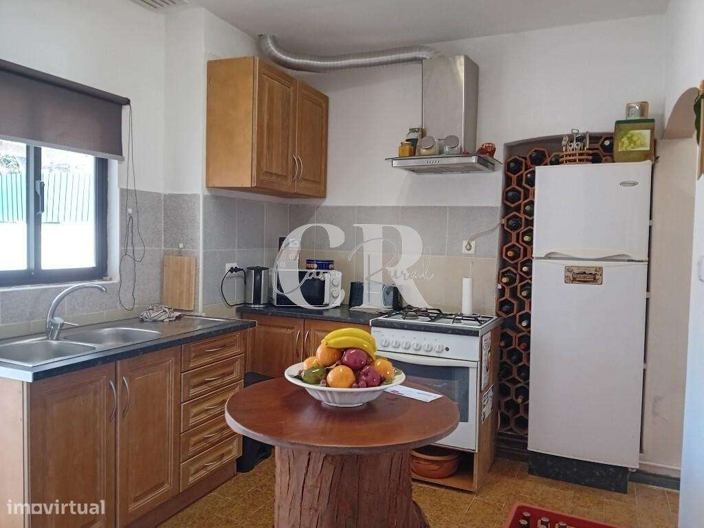 Moradia de 2 pisos renovada no centro da vila em Figueiró dos Vinhos - Grande imagem: 4/25