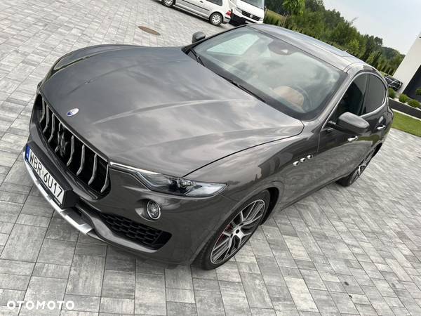 Maserati Levante - 16