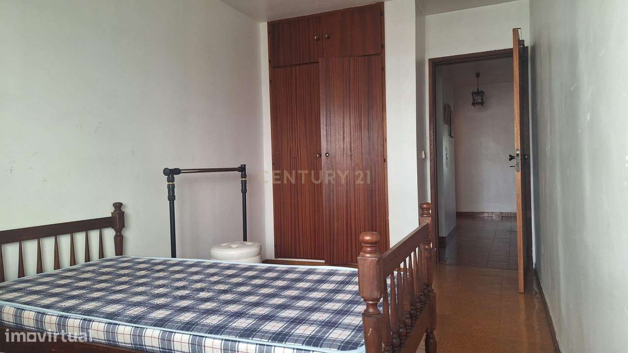 Quarto (1) para arrendar - Janeiro 26 - Grande imagem: 2/10