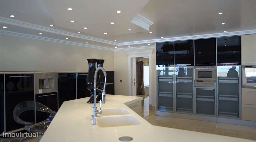 Villa exclusiva com vista para a serra de Sintra - Várzea de Sintra, S-25