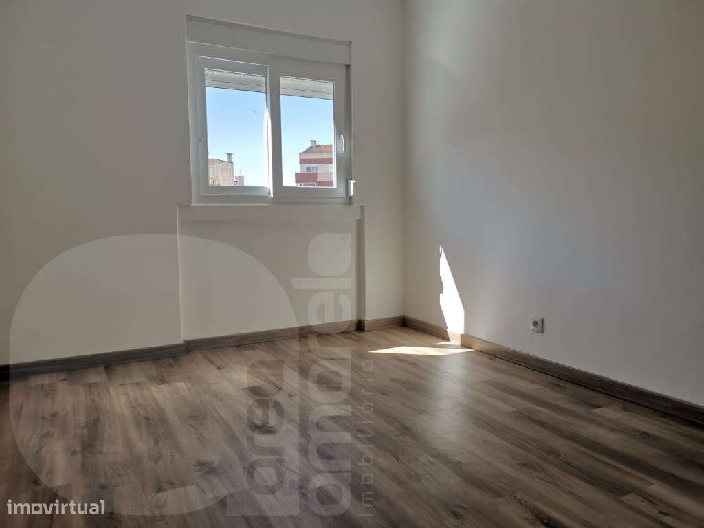 Apartamento T2 Torre da Marinha, Seixal - Grande imagem: 5/6