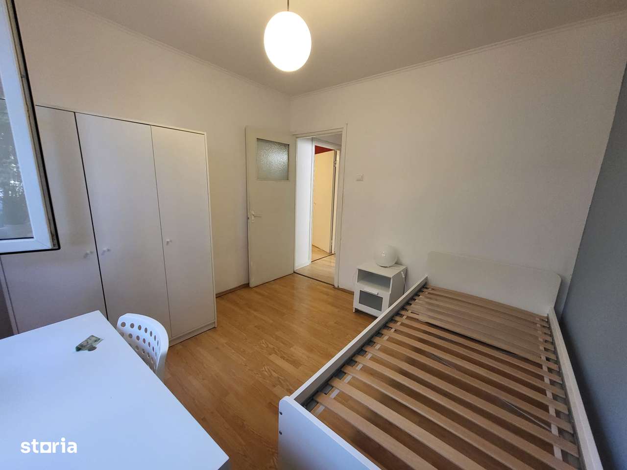 Apartament renovat, parter din 4, anvelopat, balcon, boxa, liber. - Imagine principală: 5/14