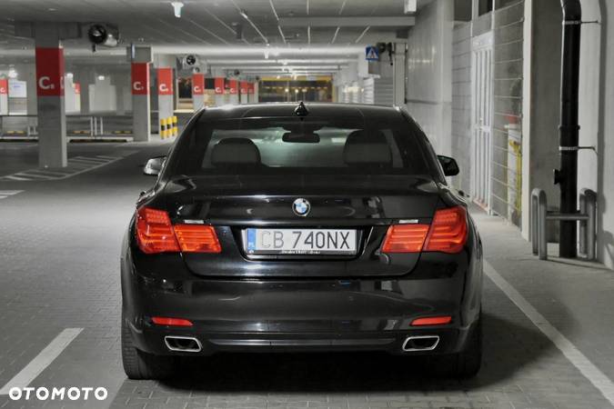 BMW Seria 7 740d xDrive - 1