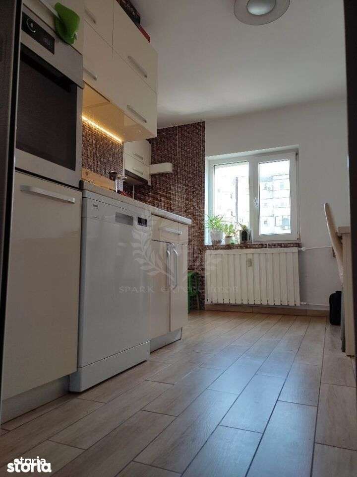 //2 CAMERE// GHEORGHE DOJA//-8