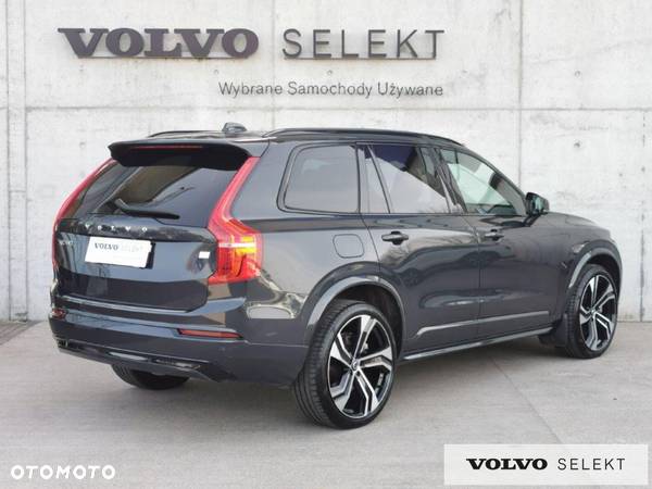 Volvo XC 90 - 9