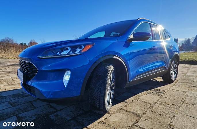 Ford Escape 2.0 EcoBoost AWD Titanium - 4