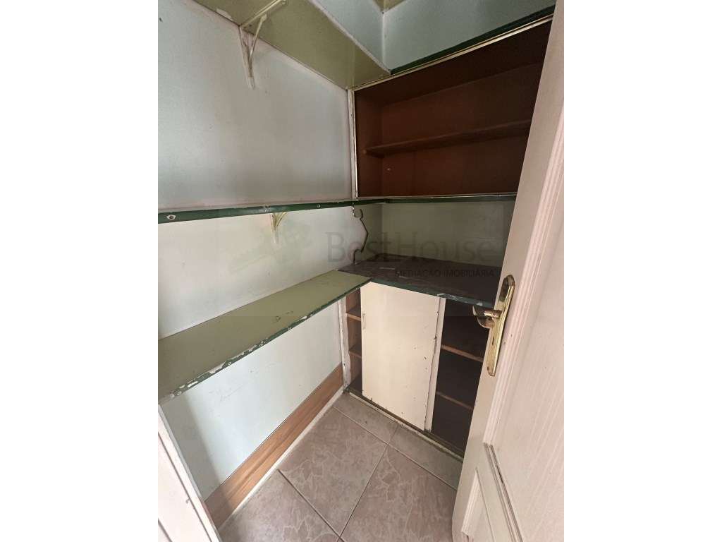 T2 Cacém de Cima - perto de escolas e comercio-10