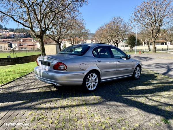 Jaguar X-Type 2.5 Sport - 15