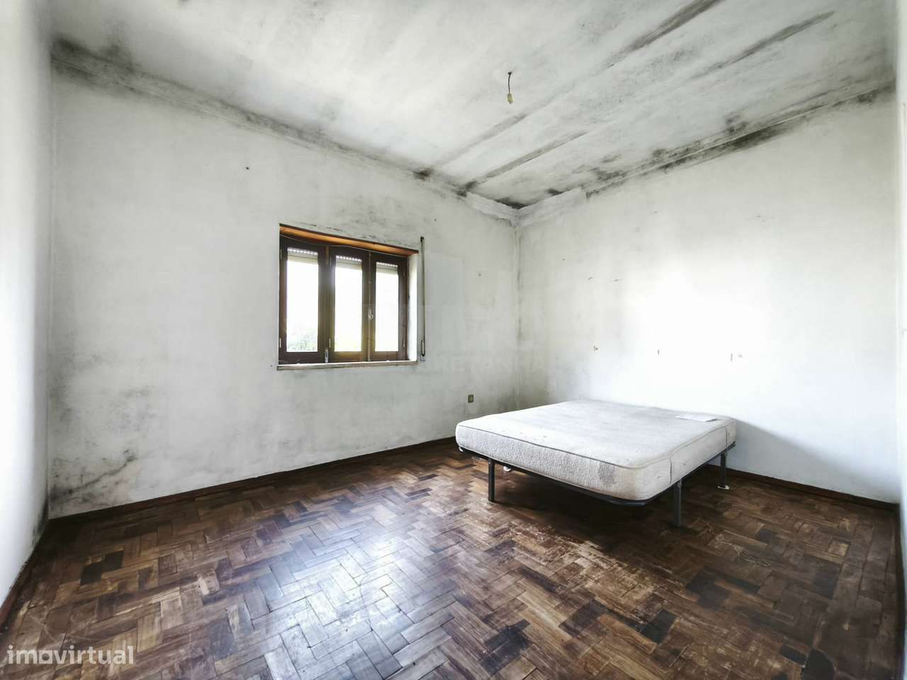 Duas Moradias em Terreno Urbano de 1.000 m² - centro da Lousã-15