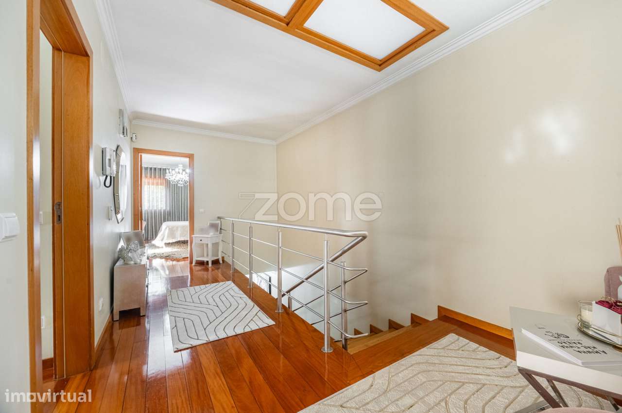 Moradia T3 Com Piscina-13