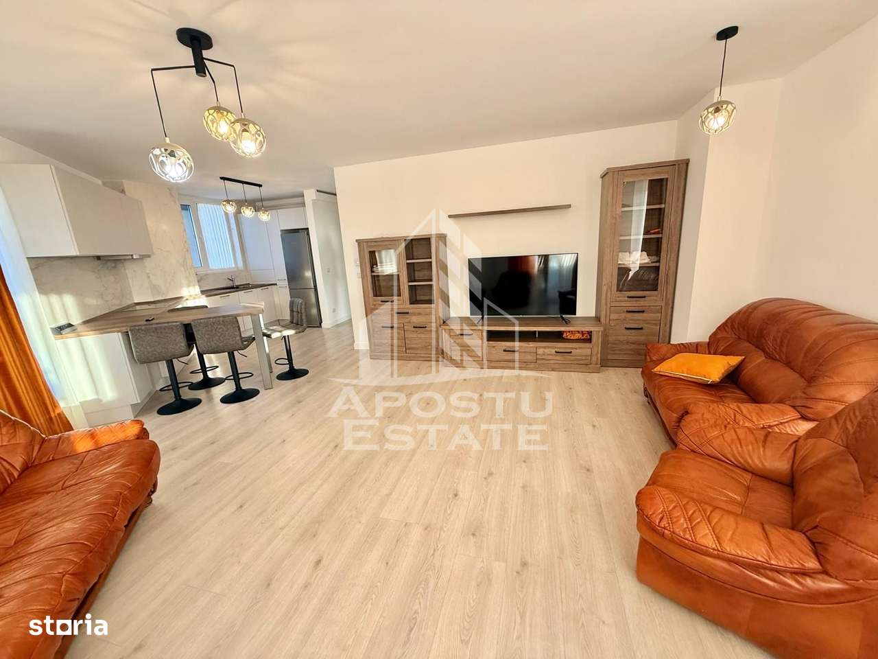 Apartament cu 3 camere, Zona Soarelui, loc de parcare la subteran - Imagine principală: 5/11