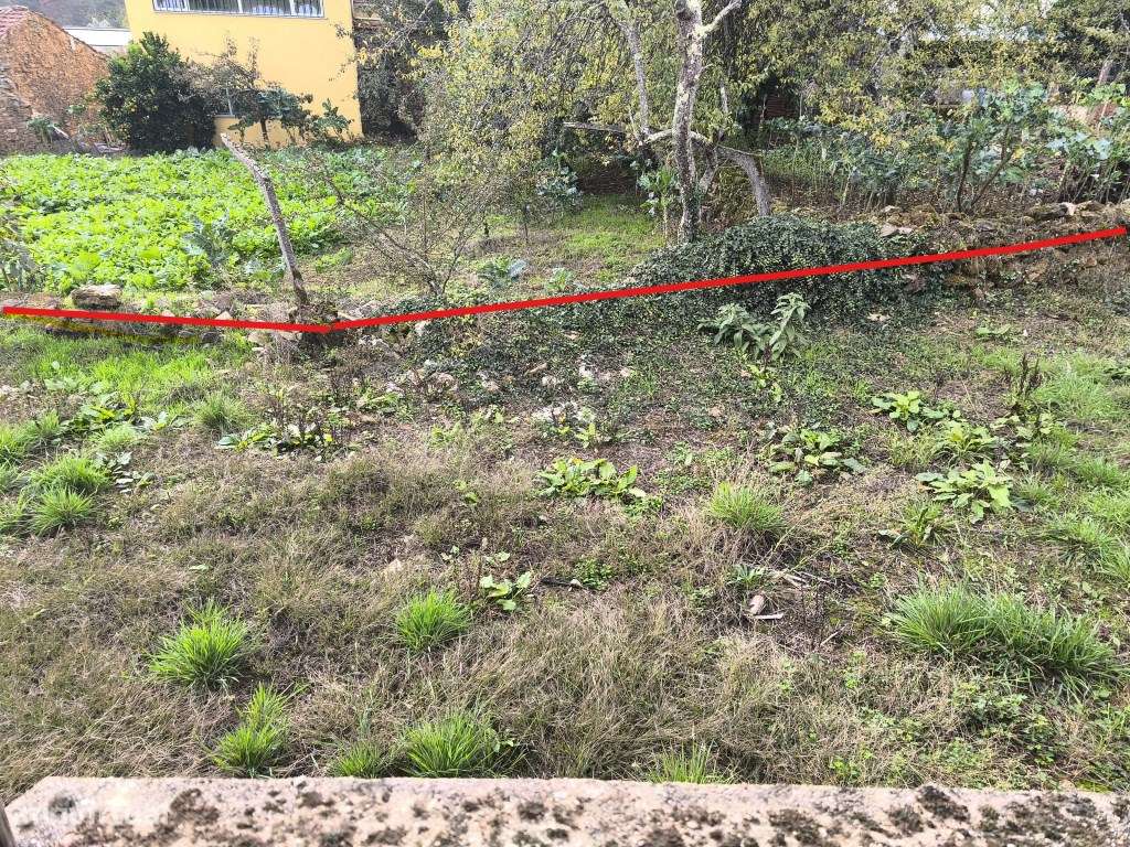 Casa antiga, em pedra, para recuperar.-18