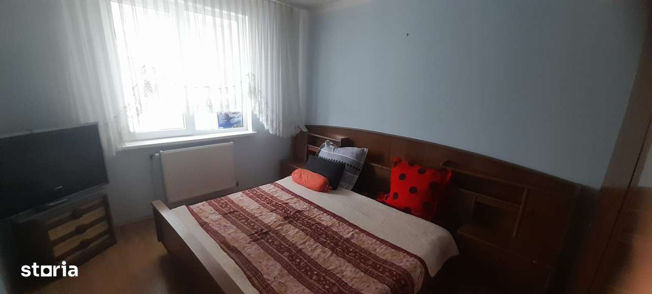 Piata Rahova,strada Buzoieni,4 camere-2