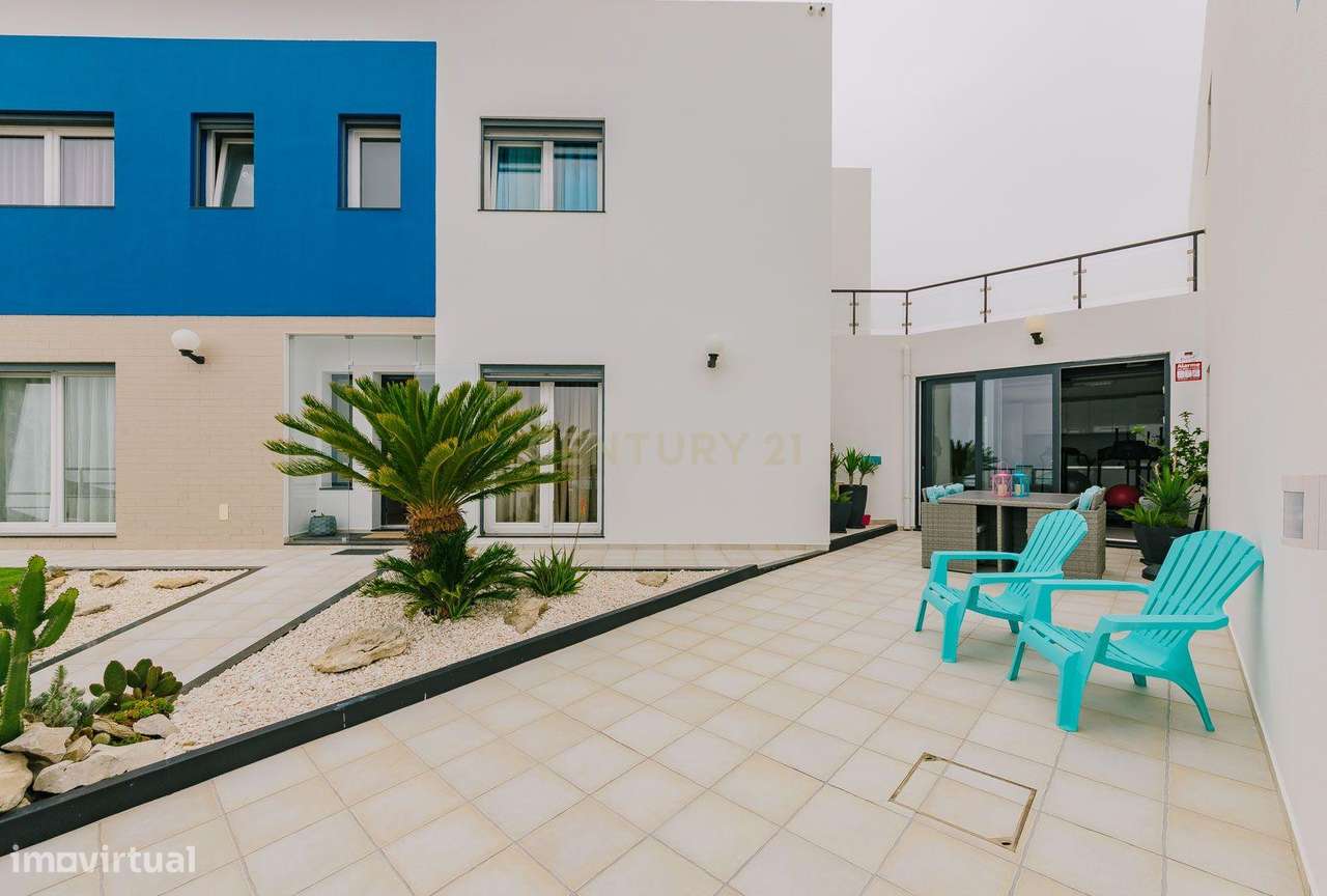 Moradia T4  Vista Mar, com Piscina - Grande imagem: 2/52