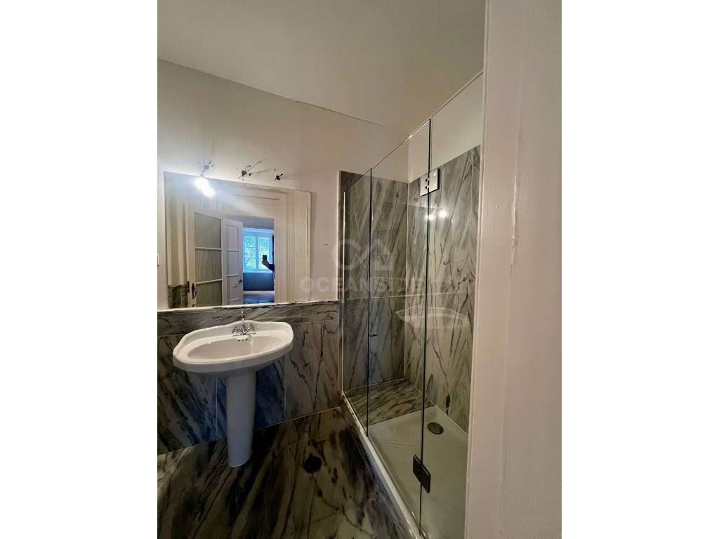 Apartamento T6 - Príncipe Real-8