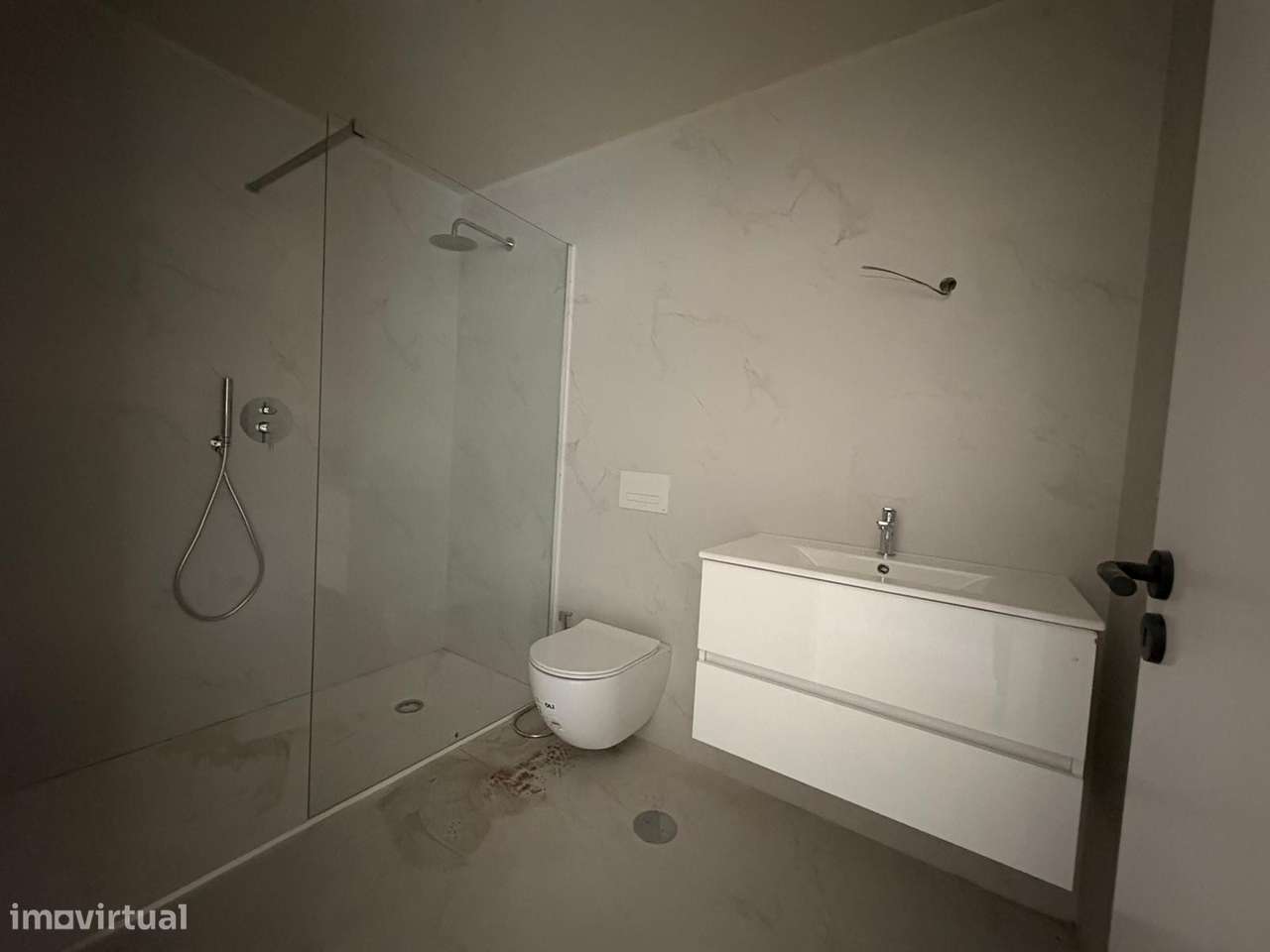 T3 Novo em Condomínio fechado, com Piscina na Várzea, Barcelos-9