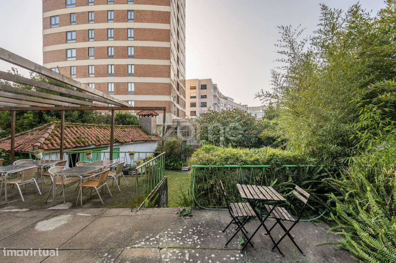 Trespasse de Restaurante Vegetariano com Jardim – Centro da Maia-23