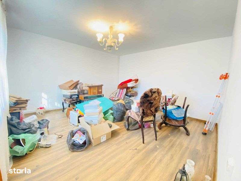 Casa superba central in Valenii de Munte cu teren generos 2031mp - Imagine principală: 4/8