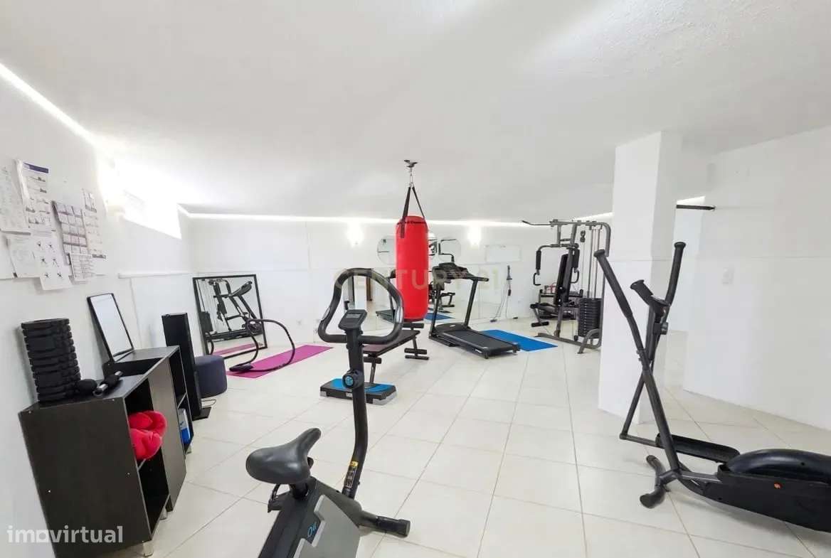 Moradia T4 com piscina em Cascais - Cobre-20