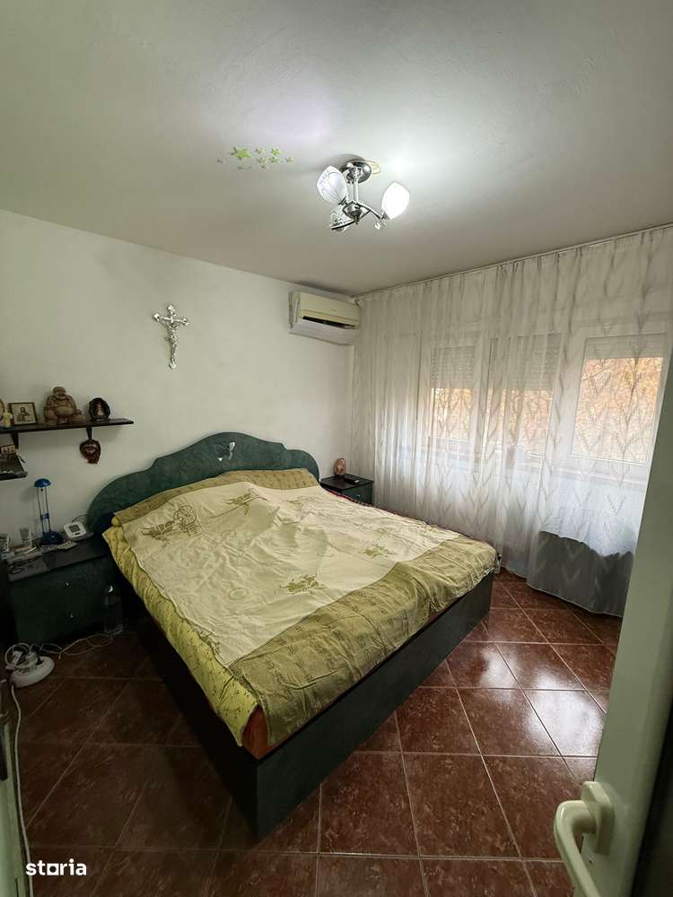 Brazda,Spiru Haret,etaj 3/4,pret 110 000 euro-11