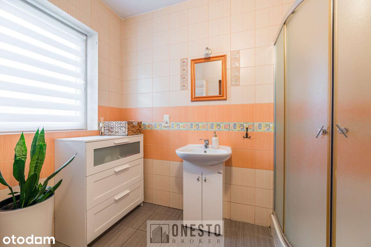 Przytulny dom 4 sypialnie + kominek, taras, ogród, garaż *Szerokie*-5