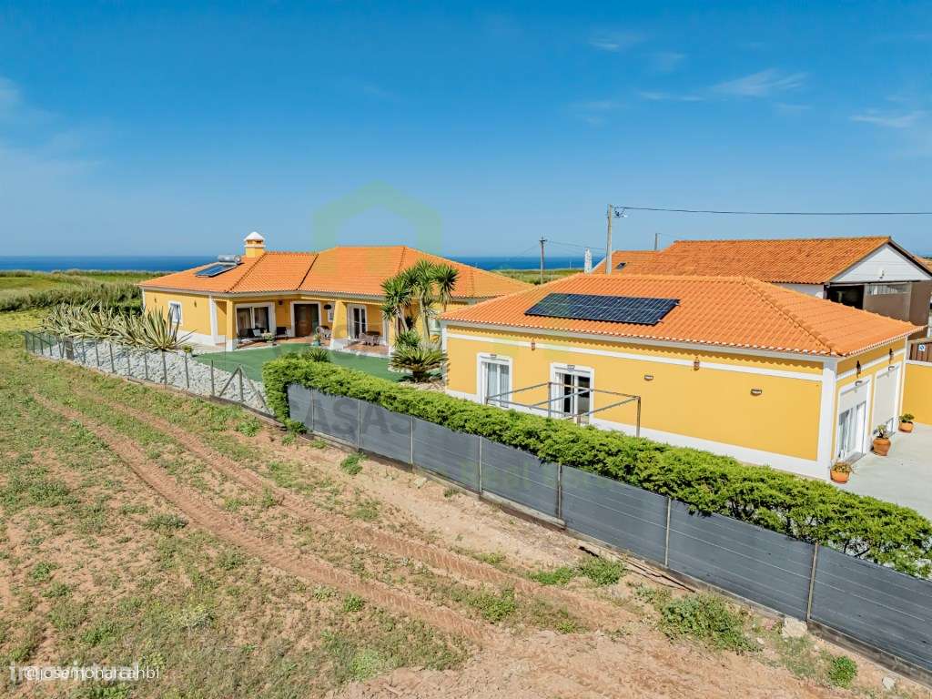 Vende Moradia T8, Ericeira 15 Km, A Casa das Casas - Grande imagem: 1/60