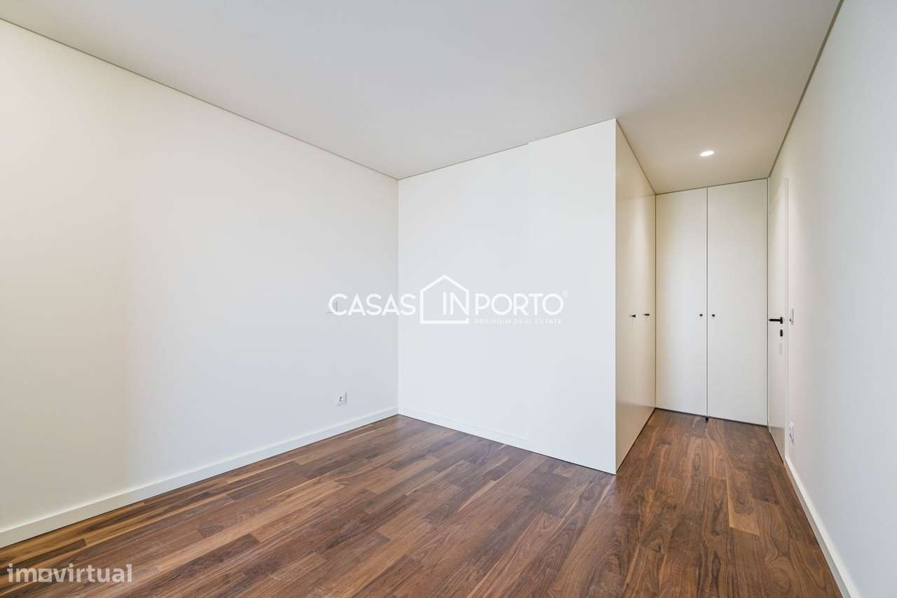 T3 com terraço e varanda - Centro de Vila Nova de Gaia-15