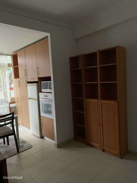 Apartamento T1 mobilado e equipado - Grande imagem: 4/9