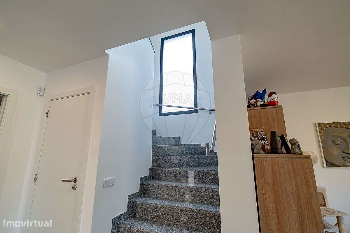 Moradia T4 para venda-20