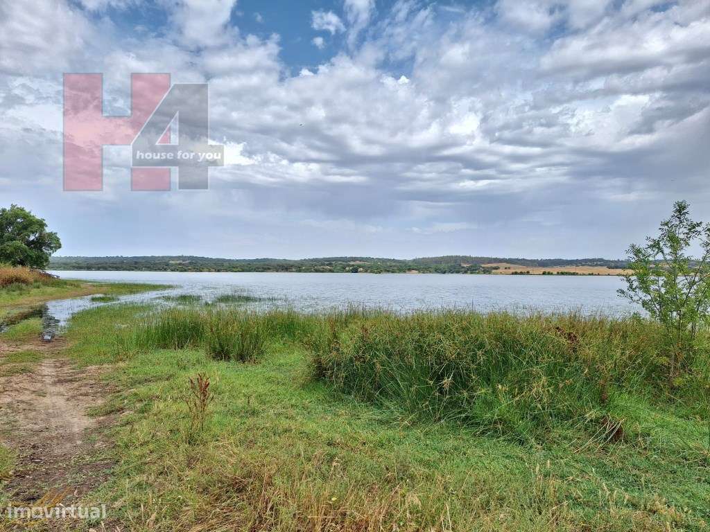 Moradia totalmente remodelada em Benavila, Avis-21