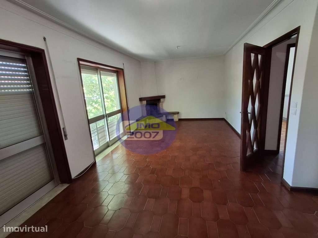 Moradia T3 em Miramar-15
