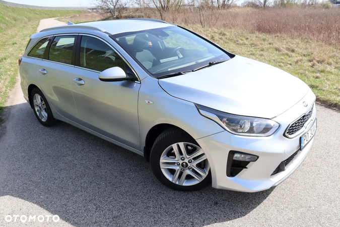 Kia Ceed 1.5 T-GDI M - 9