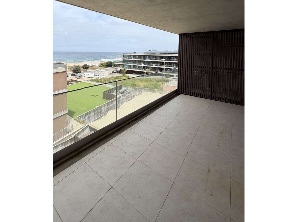 T1 - com Vista Mar em Canidelo - Poente-13