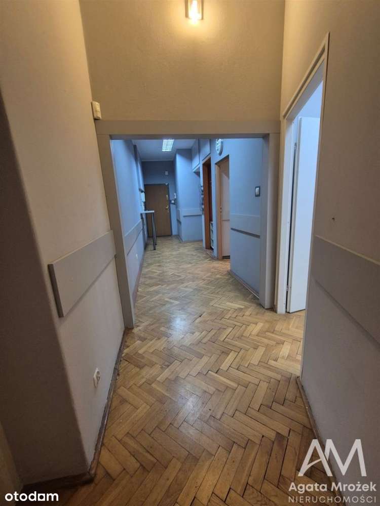 Duży lokal na parterze pod różnorodną działalność - Pełny obrazek: 4/18