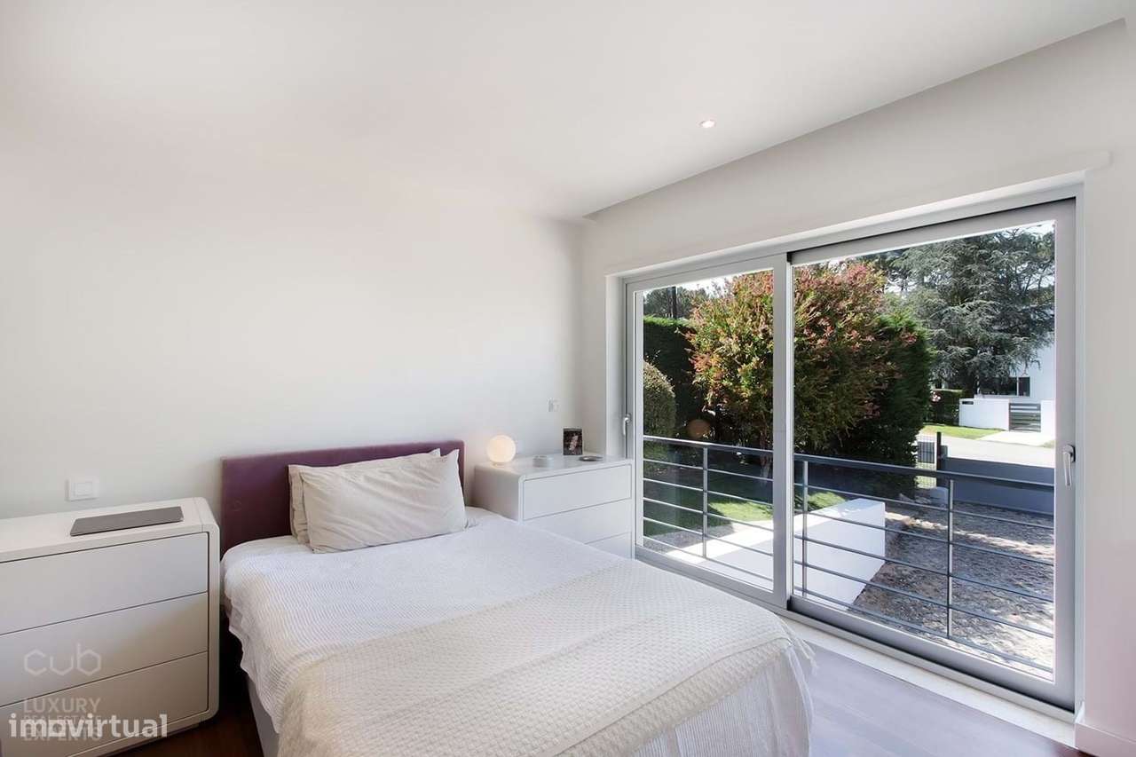 Moradia, 391 m², Charneca de Caparica e Sobreda-41