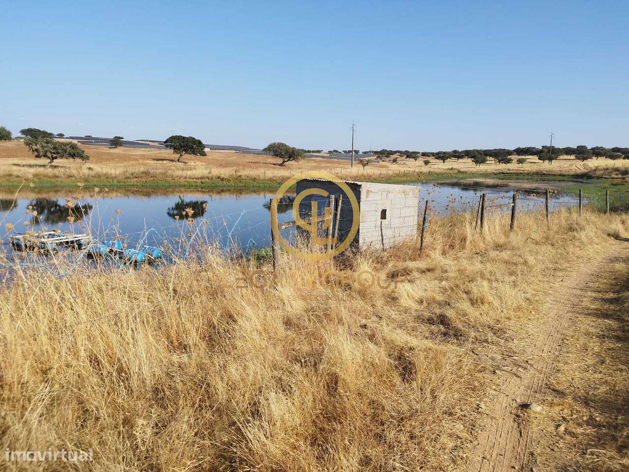 HERDADE DE 36 HECTARES EM SANTIAGO MAIOR - Grande imagem: 4/35