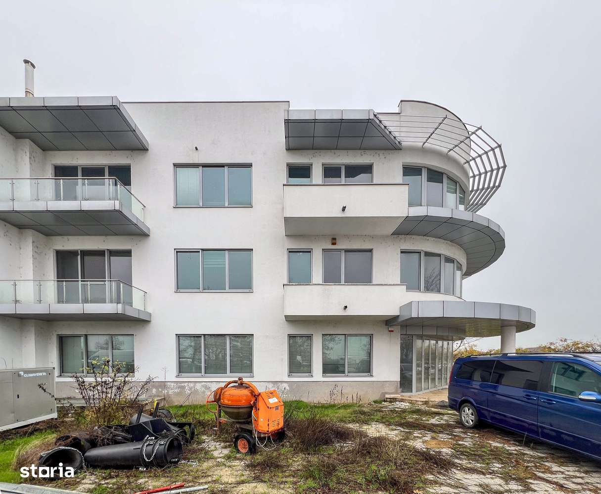 Proprietate comercială premium de vânzare- teren 3.728 mp |  Lângă A0-1