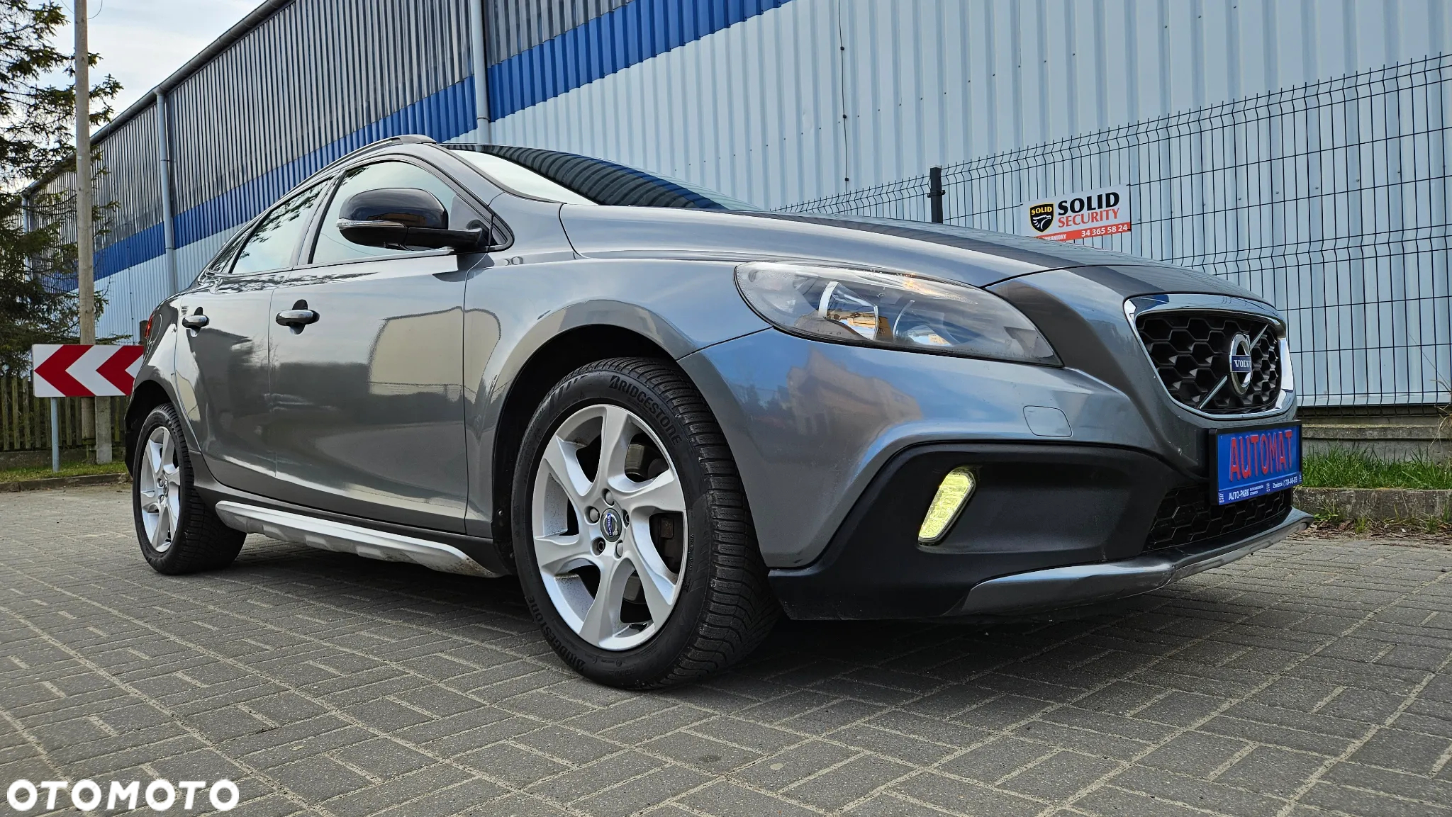 Volvo V40 Cross Country D3 Geartronic Summum - 16