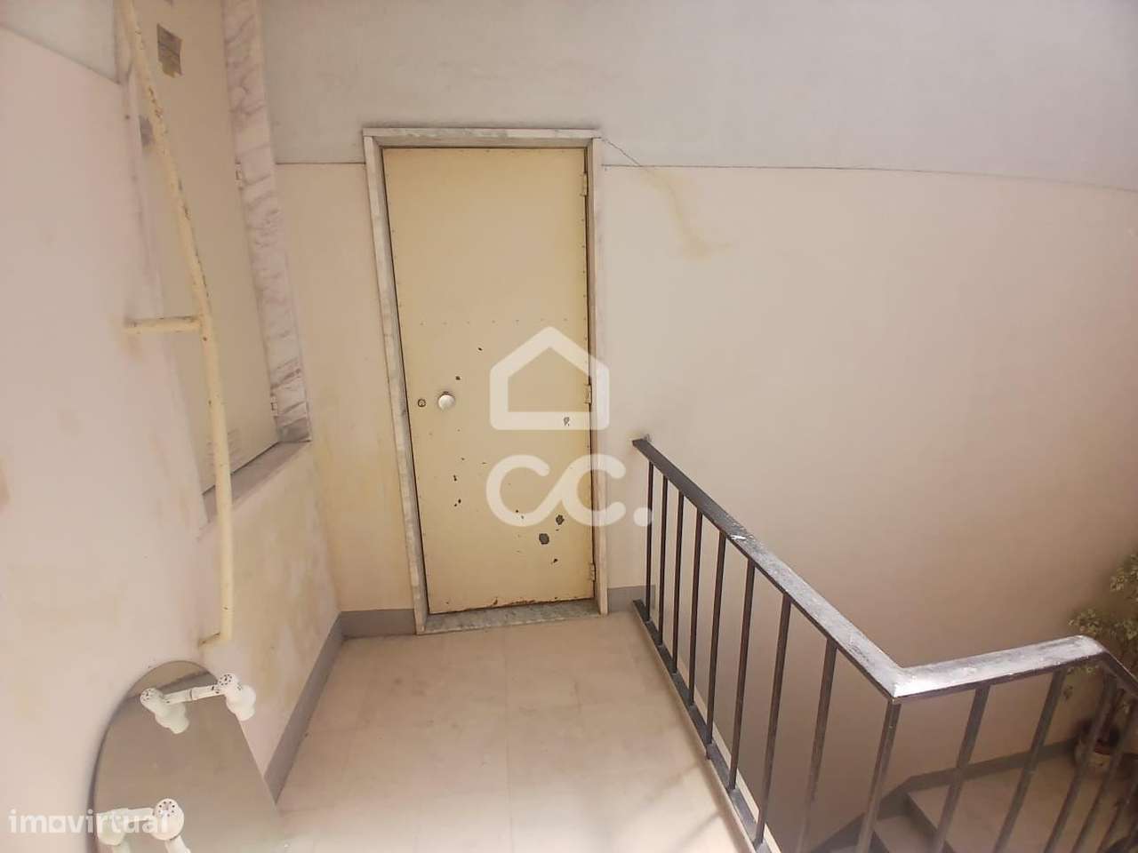 Apartamento T3 com Vista Cidade em Agualva e Mira-Sintra-18