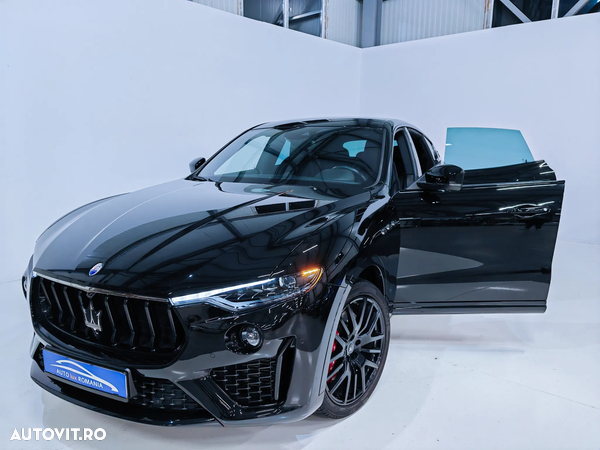 Maserati Levante S Q4 GranSport - 13